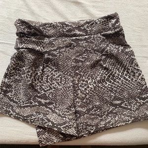 Boohoo Petite Skirts - Snake print skort Boohoo Petite Skirts - Snake print skort